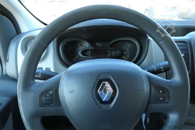 Panelinis furgonas renault Trafic 1,6 dCi L1H1 2,7t Komfort Parktronic