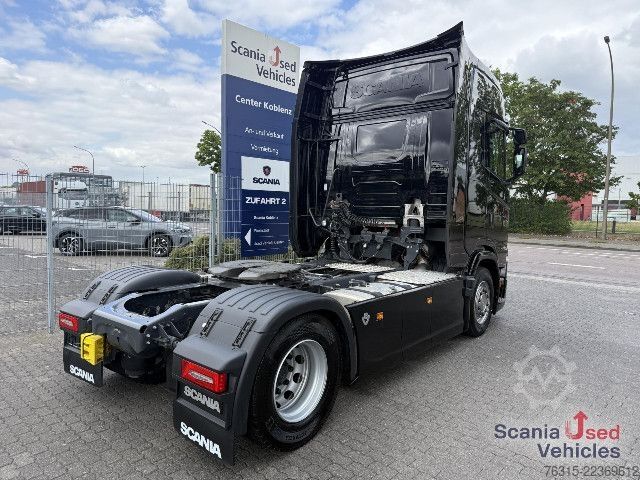 Τυπική μονάδα τράκτορα Scania S 590 - V8 - HIGHLINE - 2x TANKs - ACC - LEDER