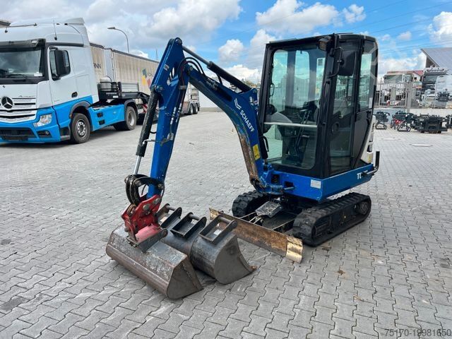 Minigraafmachine TEREX TC16 / 2017 / 1.769h / Löffelpaket / Powertilt