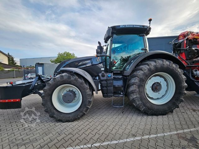 Veículo florestal VALTRA S374 / nur: 1.980h! / 06.2017 / Holzhacker