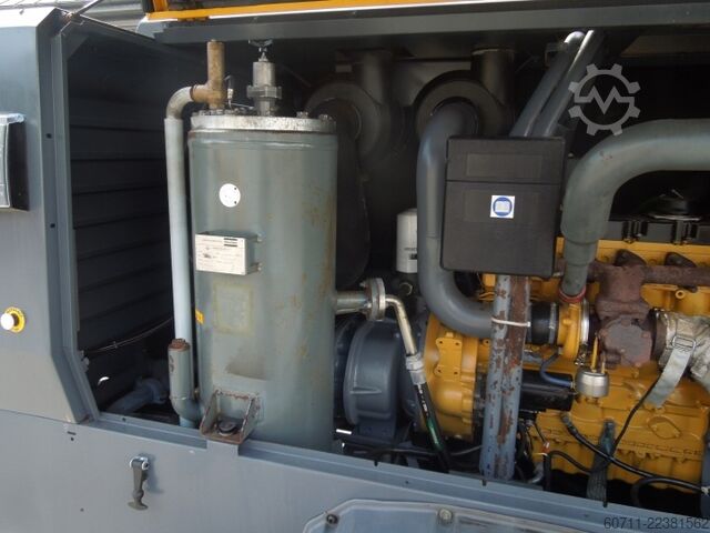 Sprężarka śrubowa Atlas Copco XAHS 237
