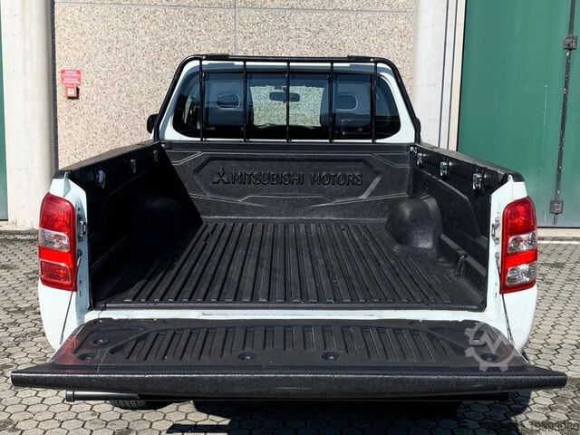 Pick-up Mitsubishi L200 Club Cab 4 posti - 4WD -  Km 145.000  -
