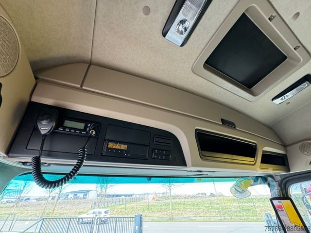 Камион със сменяема надстройка MERCEDES-BENZ ACTROS 1840 L / Staplerh. / bis 6.695 mm BDF