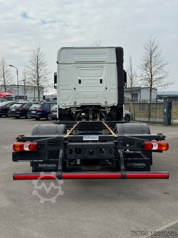 Châssis de camion MERCEDES-BENZ ACTROS 1840 / RETARDER / NAVI