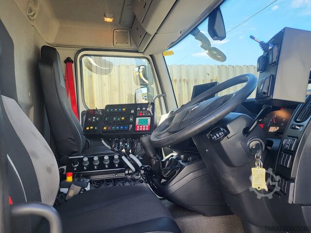 οδοκαθαριστής Renault D16 zamiatarka Semat, myjka drogowa