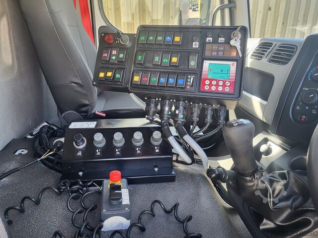 οδοκαθαριστής Renault D16 zamiatarka Semat, myjka drogowa