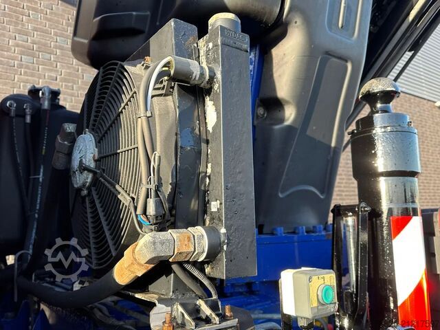 משאית מנוף MAN TGS 35.480 BL 8X4 TREKKER-BAKWAGEN  + FASSI 660...