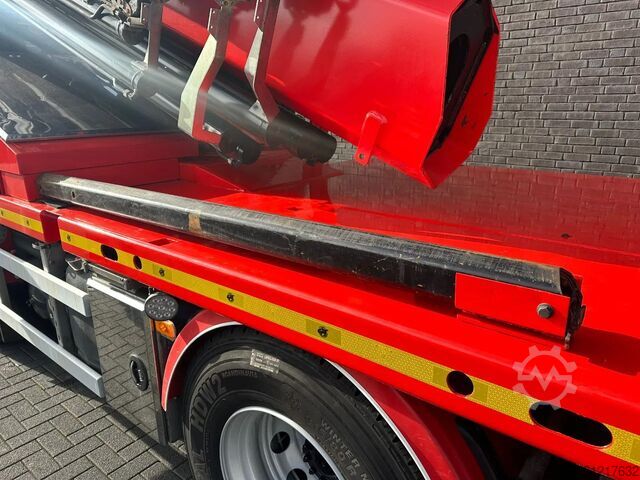 Kamion sa kranom Volvo FH 540 10X4 + FASSI F1650RAL.2.28 + JIB L616L K...