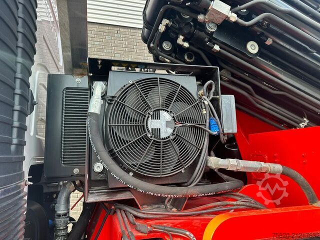 Kamion sa kranom Volvo FH 540 10X4 + FASSI F1650RAL.2.28 + JIB L616L K...