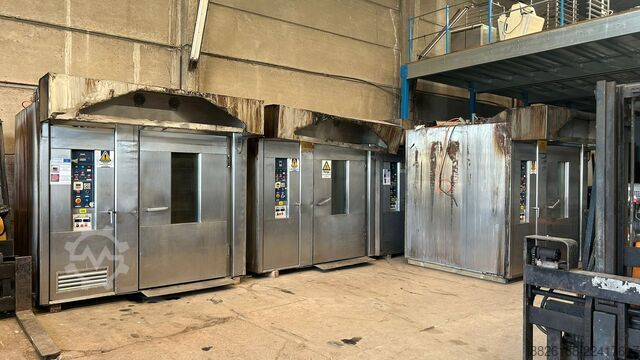 Bakery oven Zuchelli Four rotatif double chariot 60x80 Gaz