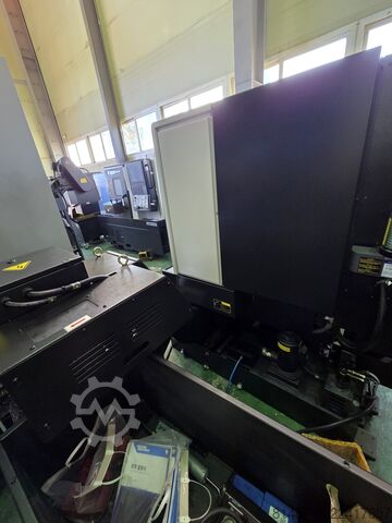 Mesin bubut CNC DN Solutions LYNX 2100LC