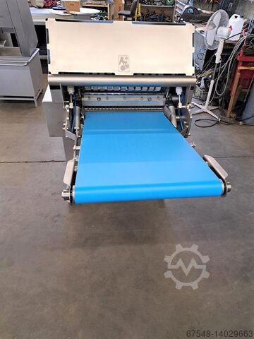 سكينر Townsend 9000