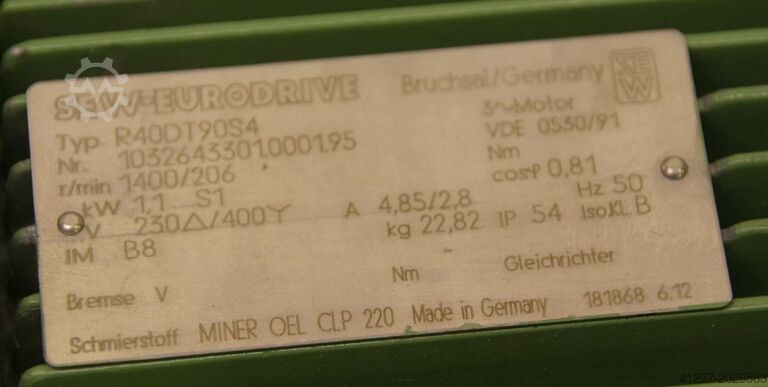 Geared motor 1.1 kW 206 rpm SEW Eurodrive R40DT90S4