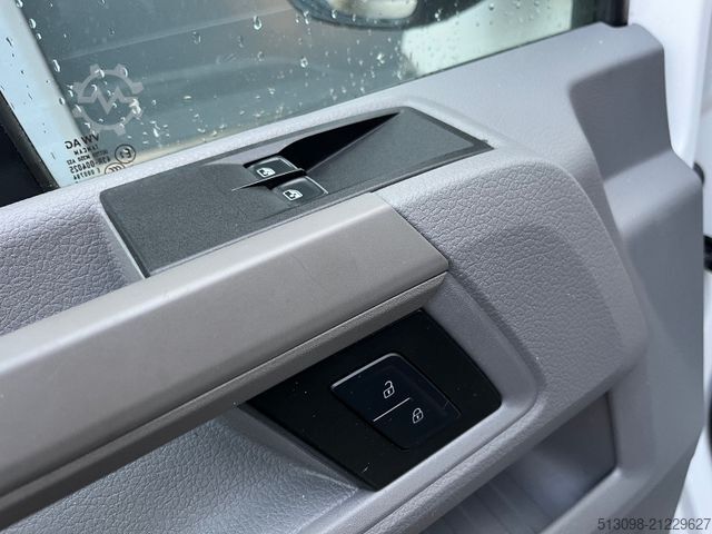 Kastiga kaubik VOLKSWAGEN CRAFTER KOFFER LBW+PORTALTÜR KAMERA KLIMA NAVI