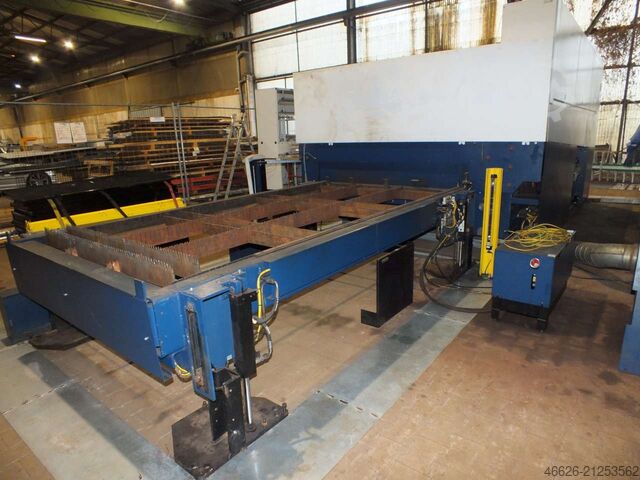 Laserschneidmaschine TRUMPF TruLaser 5030 Fiber