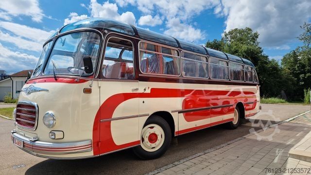 Reisebus SETRA Kässbohrer Setra S 6, S 7, S 9 , S 10Oldtimerbus