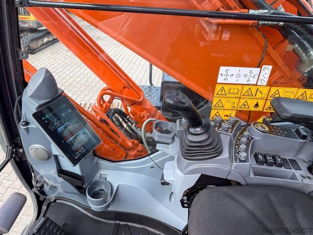 حفارة مجنزرة HITACHI ZX250 LCN-7 OQ80SW vollhydr. ZSA