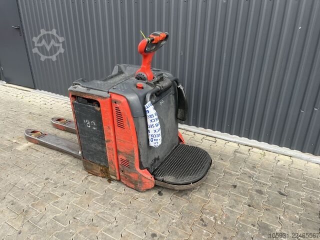 Porta-paletes manual Linde T20AP
