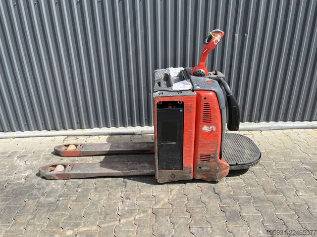 Porta-paletes manual Linde T20AP
