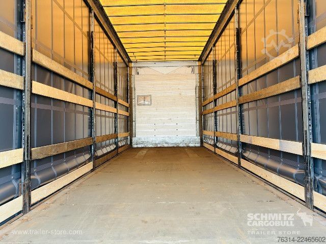 Semi-reboque aberto com lona Schmitz Cargobull Curtainsider Mega Getränke