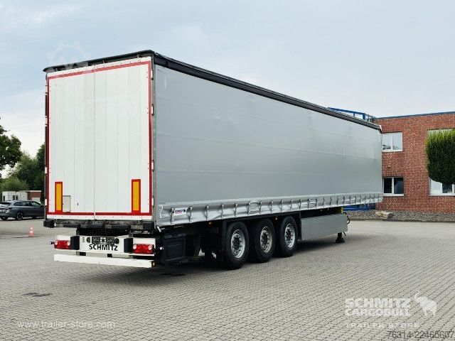 Semi-reboque aberto com lona Schmitz Cargobull Curtainsider Standard Getränke