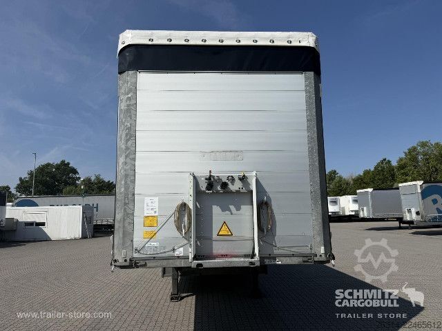 Semi-reboque aberto com lona Schmitz Cargobull Curtainsider Standard Getränke
