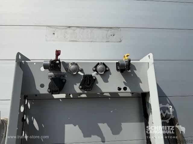 Semi-reboque aberto com lona Schmitz Cargobull Curtainsider Standard Getränke