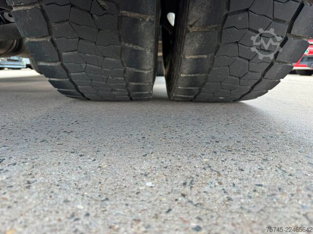 Standard SZM MERCEDES-BENZ ACTROS 1846 * ADR * RETARDER * STANDKLIMA * ACC