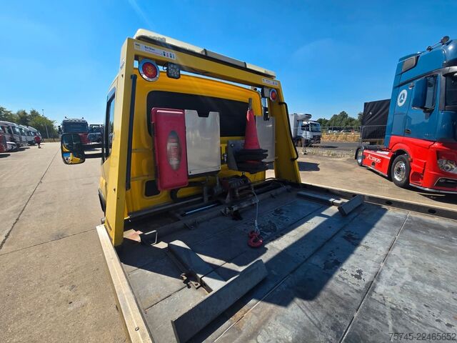 Abschleppwagen IVECO DAILY 70C18 * SCHIEBEPLATEAU * KLIMA * SPURHALTE