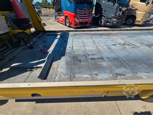 Abschleppwagen IVECO DAILY 70C18 * SCHIEBEPLATEAU * KLIMA * SPURHALTE