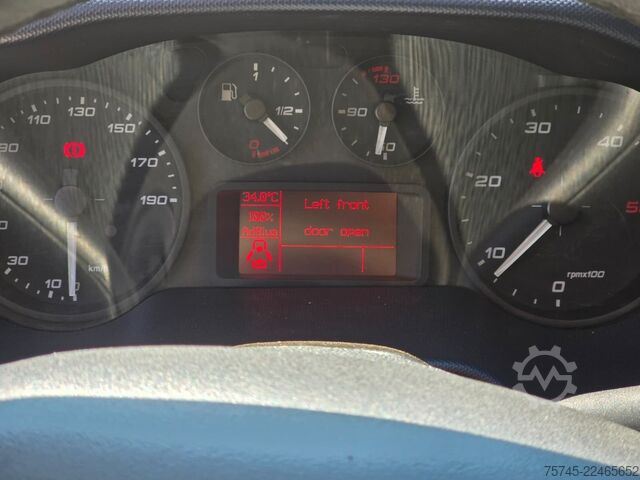 Abschleppwagen IVECO DAILY 70C18 * SCHIEBEPLATEAU * KLIMA * SPURHALTE