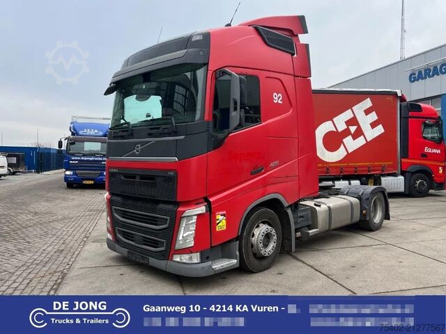 Standard tractor Volvo FH 13.420 Globetrotter / Mega / 2x Tank / Full Air