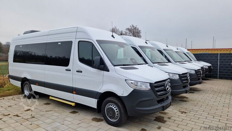 Minibús MERCEDES-BENZ Sprinter Lord Light 22 Sitzer Lagerfahrzeug Akti