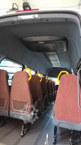 Minibús MERCEDES-BENZ Sprinter Lord Light 22 Sitzer Lagerfahrzeug Akti