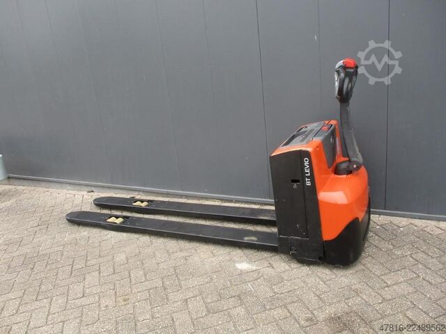 Porta-paletes manual BT LWE180