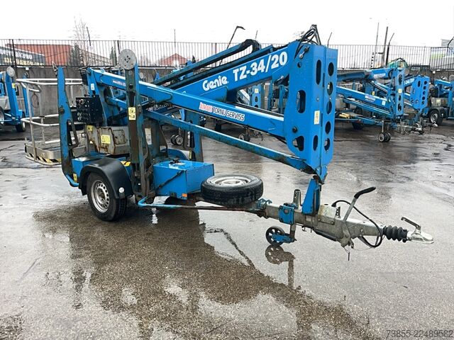 Plataforma de trabalho aéreo montada em camião Genie TZ34 (12m)