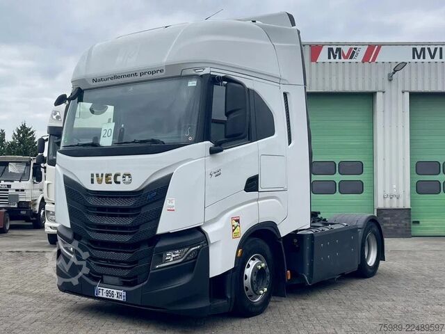 मानक SZM Iveco S-WAY 460 CNG,  RETARDER, ACC