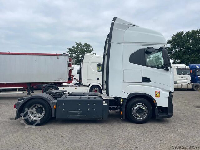 मानक SZM Iveco S-WAY 460 CNG,  RETARDER, ACC
