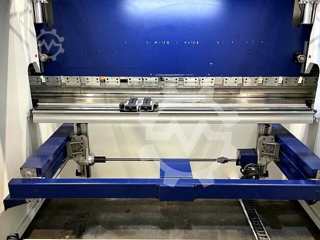 Máy chấn thủy lực MVD A 135-3100 2021 MVD A 135-3100