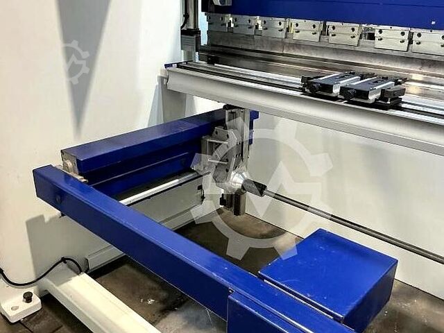 Máy chấn thủy lực MVD A 135-3100 2021 MVD A 135-3100