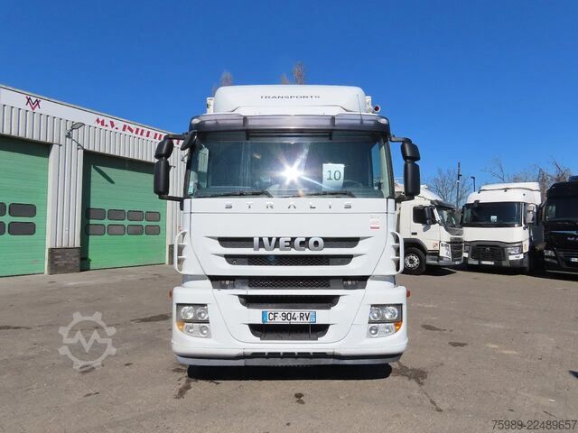 सूटकेस Iveco Stralis 310 8 meter box!   Retarder,   Great co...