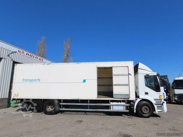 सूटकेस Iveco Stralis 310 8 meter box!   Retarder,   Great co...