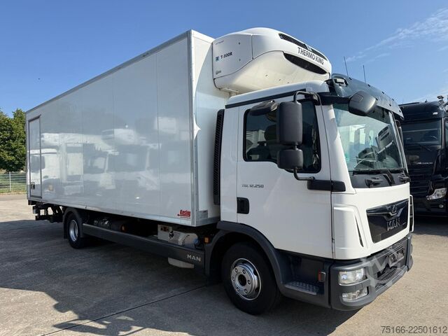 Ладилен камион MAN TGL 12.250 BL Kühlkoffer 7 m LBW 1,5 T*THERMO