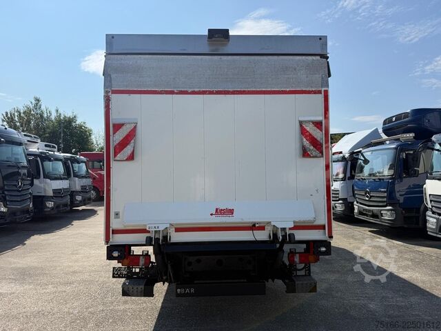 Ладилен камион MAN TGL 12.250 BL Kühlkoffer 7 m LBW 1,5 T*THERMO