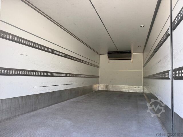 Ладилен камион MAN TGL 12.250 BL Kühlkoffer 7 m LBW 1,5 T*THERMO