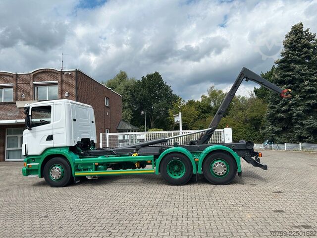 Camión portacontenedores de gancho SCANIA R440 MEILLER Abroller 6x2