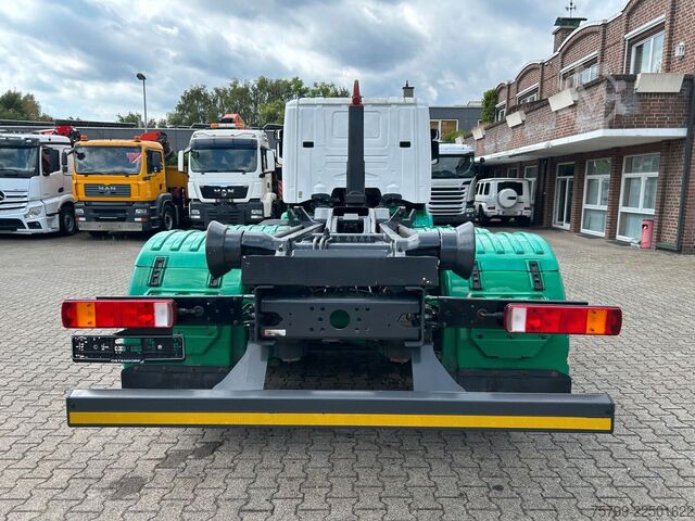 Camión portacontenedores de gancho SCANIA R440 MEILLER Abroller 6x2
