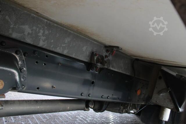Vận chuyển lạnh/đông lạnh Iveco Eurocargo 140E + CARRIER + MANUAL + ATP!!  LIFT...
