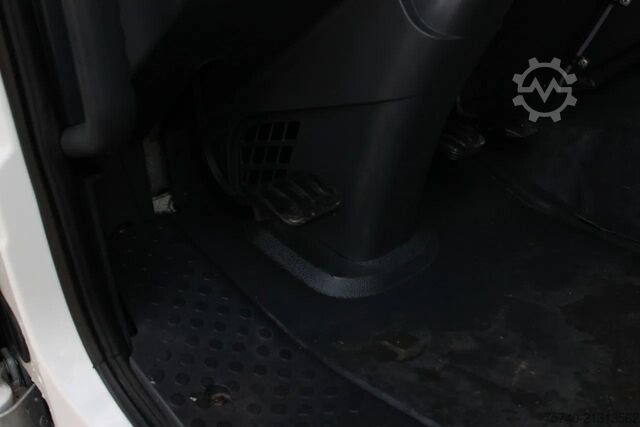 Vận chuyển lạnh/đông lạnh Iveco Eurocargo 140E + CARRIER + MANUAL + ATP!!  LIFT...