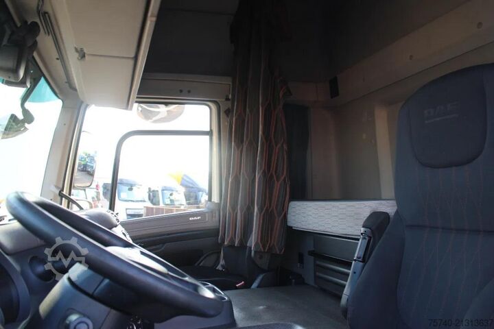 Benne fermée DAF CF 260 + EURO 6 + LIFT